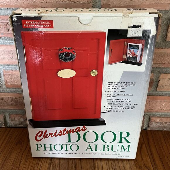 Red Door Photo Album By International Silver Co Brass Door Knob Christmas Wreath - Picture 9 of 11